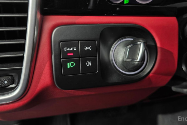 2022 Porsche Cayenne с пробегом 50 226 км