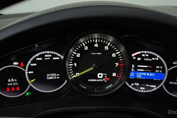 2022 Porsche Cayenne с пробегом 31 704 км