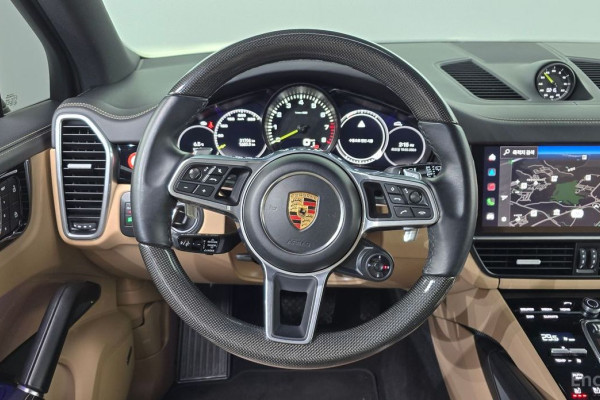 2022 Porsche Cayenne с пробегом 31 704 км