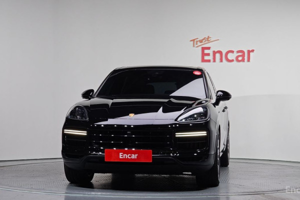 2023 Porsche Cayenne с пробегом 23 940 км
