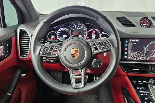 2023 Porsche Cayenne с пробегом 23 940 км
