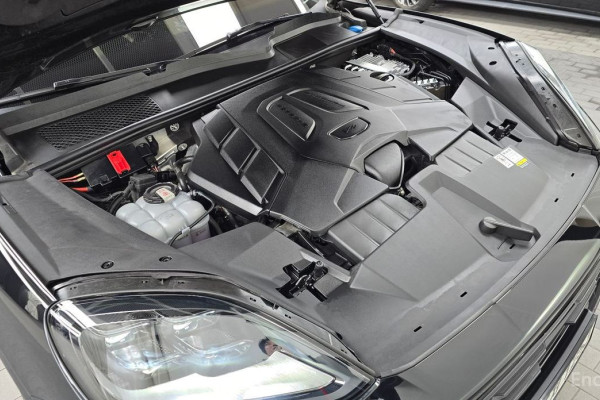 2023 Porsche Cayenne с пробегом 20 168 км