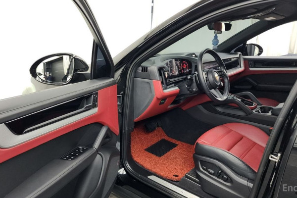 2023 Porsche Cayenne с пробегом 39 653 км