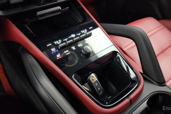 2023 Porsche Cayenne с пробегом 39 653 км