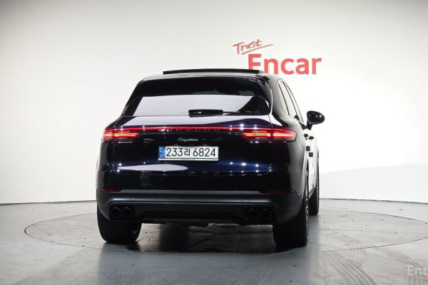 2022 Porsche Cayenne с пробегом 58 636 км