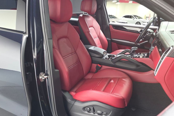 2022 Porsche Cayenne с пробегом 58 636 км
