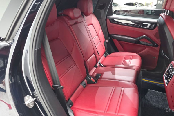 2022 Porsche Cayenne с пробегом 58 636 км