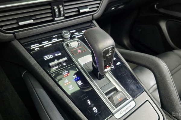 2023 Porsche Cayenne с пробегом 52 632 км