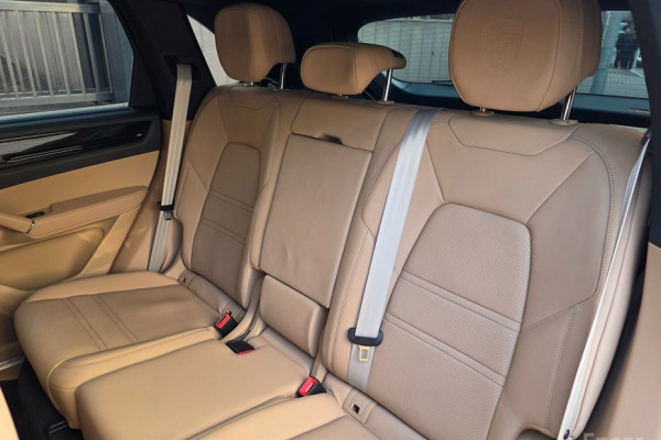 2022 Porsche Cayenne с пробегом 44 900 км