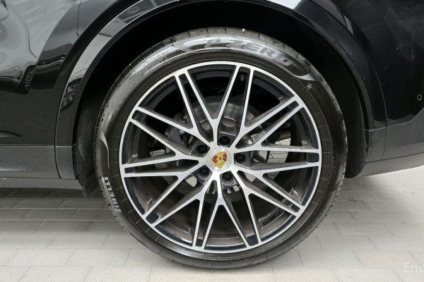 2023 Porsche Cayenne с пробегом 46 883 км