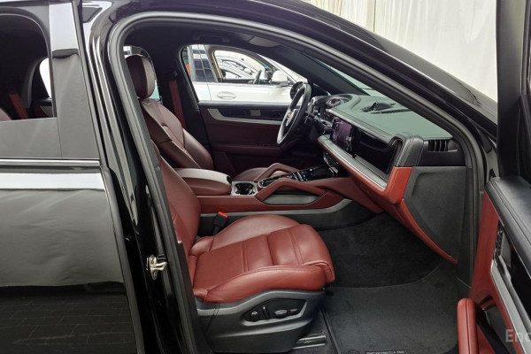 2023 Porsche Cayenne с пробегом 46 883 км