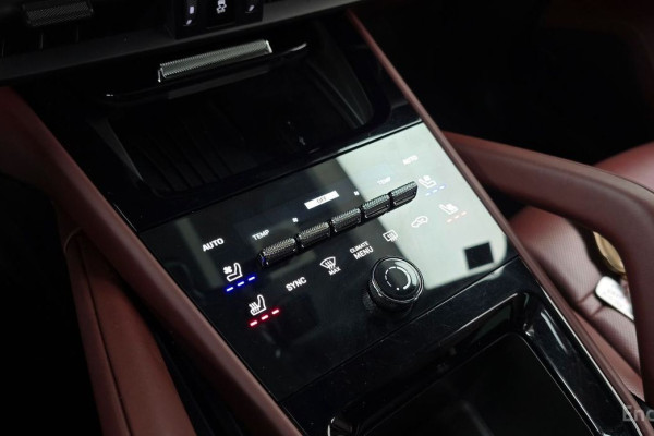 2023 Porsche Cayenne с пробегом 46 883 км