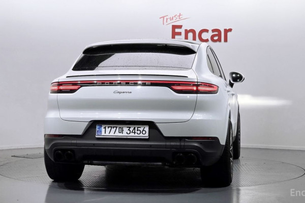 2023 Porsche Cayenne с пробегом 35 822 км