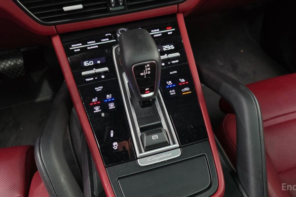 2023 Porsche Cayenne с пробегом 35 822 км