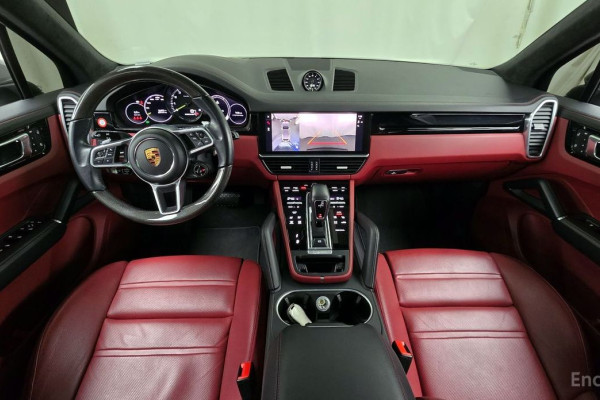 2022 Porsche Cayenne с пробегом 36 402 км