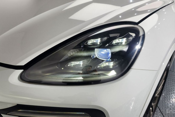 2023 Porsche Cayenne с пробегом 54 579 км