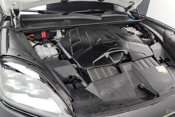 2023 Porsche Cayenne с пробегом 23 168 км