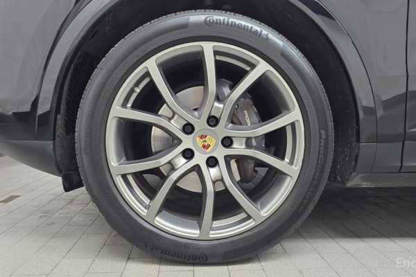 2022 Porsche Cayenne с пробегом 49 106 км