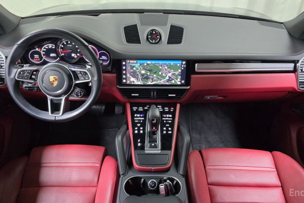 2022 Porsche Cayenne с пробегом 49 106 км