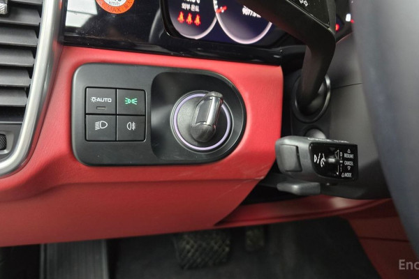 2022 Porsche Cayenne с пробегом 49 106 км