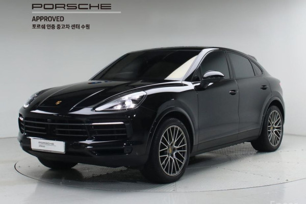 2023 Porsche Cayenne с пробегом 23 000 км