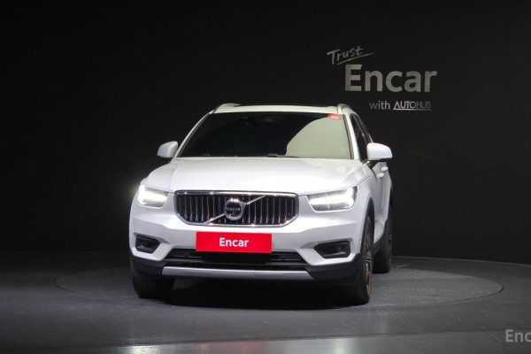 2021 Volvo XC40 с пробегом 29 419 км