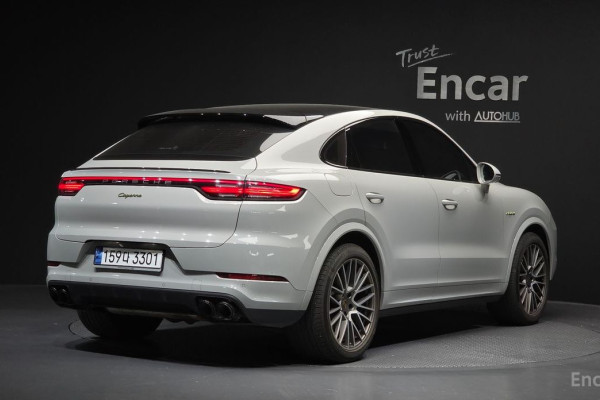2023 Porsche Cayenne с пробегом 50 923 км