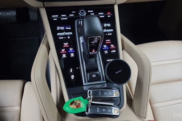 2023 Porsche Cayenne с пробегом 50 923 км