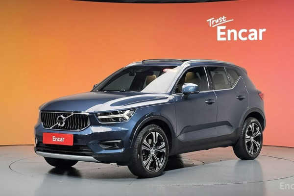 2021 Volvo XC40 с пробегом 41 388 км
