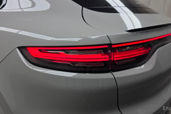 2023 Porsche Cayenne с пробегом 50 923 км