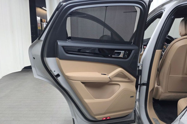 2023 Porsche Cayenne с пробегом 50 923 км