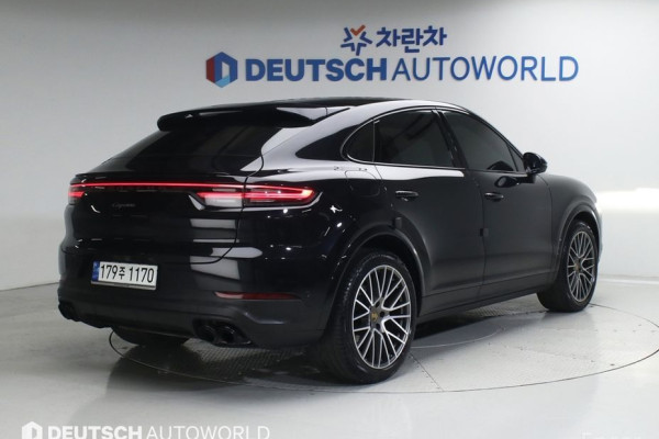 2022 Porsche Cayenne с пробегом 58 751 км