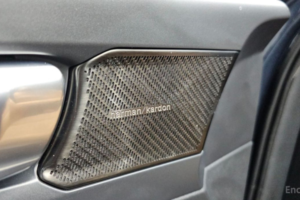 2021 Volvo XC40 с пробегом 41 388 км