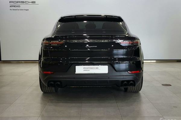 2023 Porsche Cayenne с пробегом 32 000 км