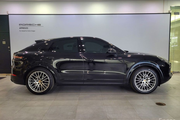 2023 Porsche Cayenne с пробегом 32 000 км