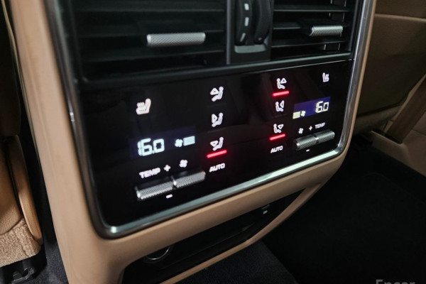 2023 Porsche Cayenne с пробегом 51 511 км