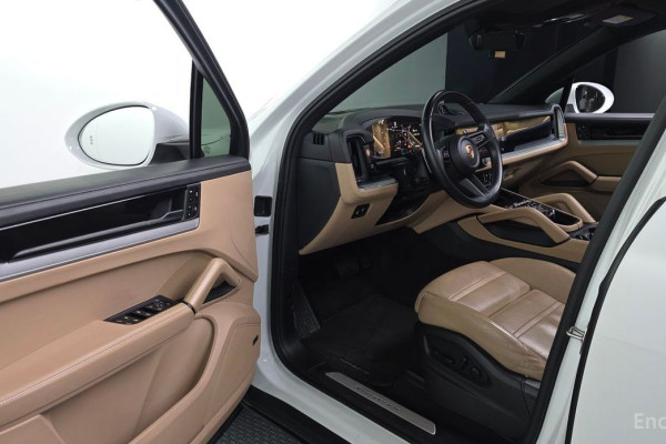 2023 Porsche Cayenne с пробегом 58 413 км