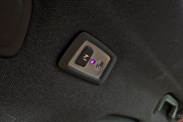 2021 Volvo XC40 с пробегом 73 855 км