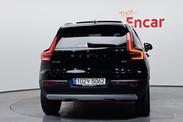 2021 Volvo XC40 с пробегом 38 236 км