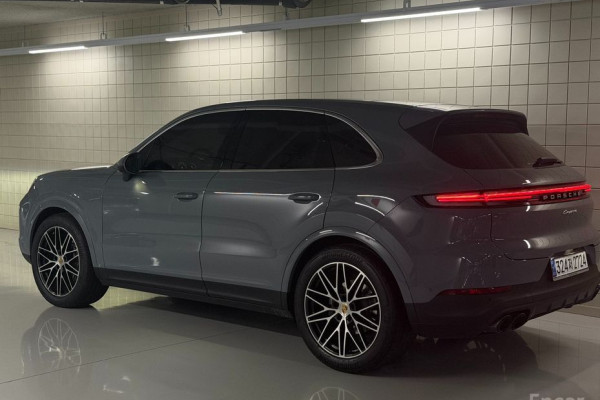 2023 Porsche Cayenne с пробегом 25 900 км