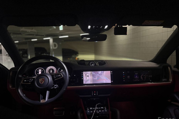 2023 Porsche Cayenne с пробегом 25 900 км