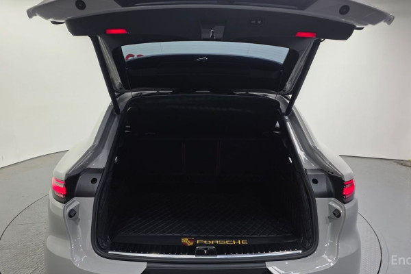 2023 Porsche Cayenne с пробегом 4 986 км