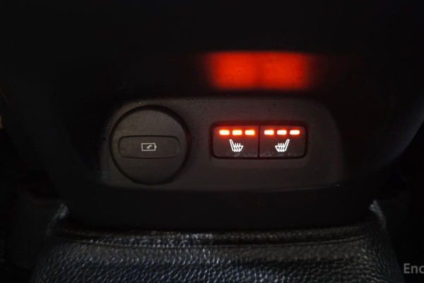 2021 Volvo XC40 с пробегом 63 855 км