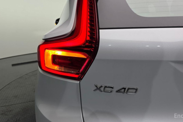 2020 Volvo XC40 с пробегом 58 754 км