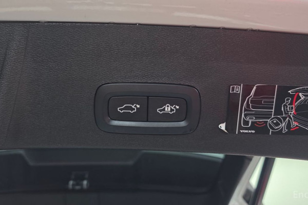 2020 Volvo XC40 с пробегом 58 754 км