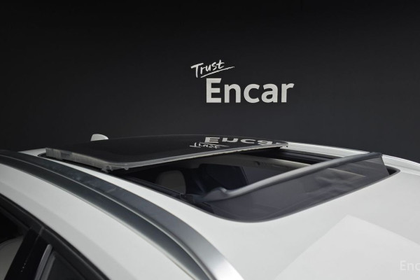 2024 Volvo XC40 с пробегом 16 118 км