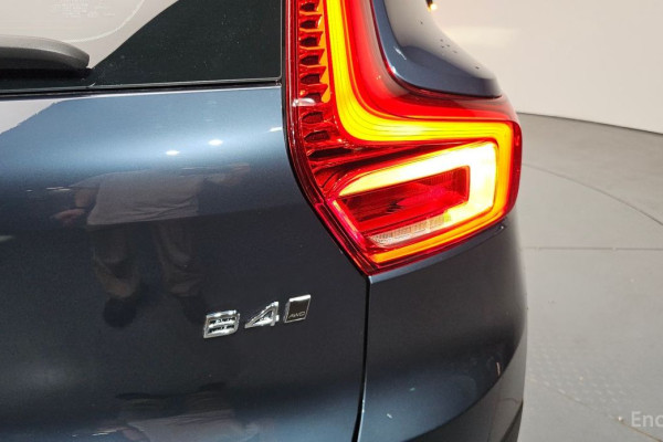 2021 Volvo XC40 с пробегом 41 388 км