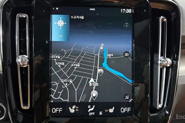 2021 Volvo XC40 с пробегом 84 330 км