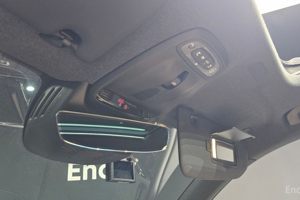 2021 Volvo XC40 с пробегом 84 330 км