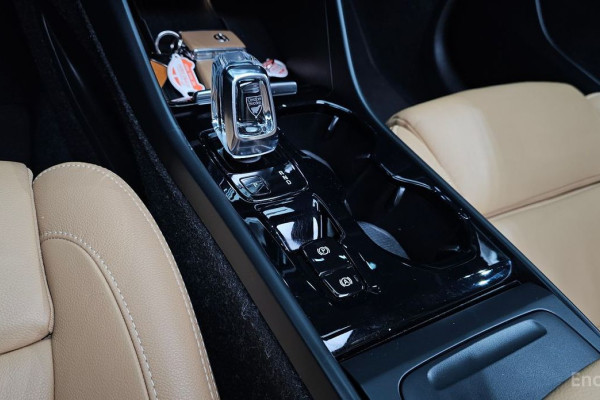 2019 Volvo XC40 с пробегом 49 950 км